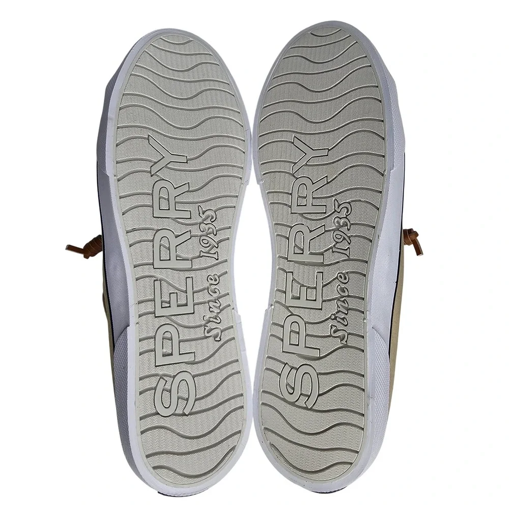 Sperry crest vibe